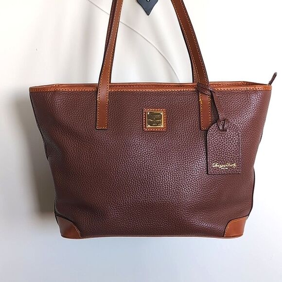Dooney & Bourke Charleston Everyday Tote- Classic Pebbled Leather 🤎 - Picture 4 of 14